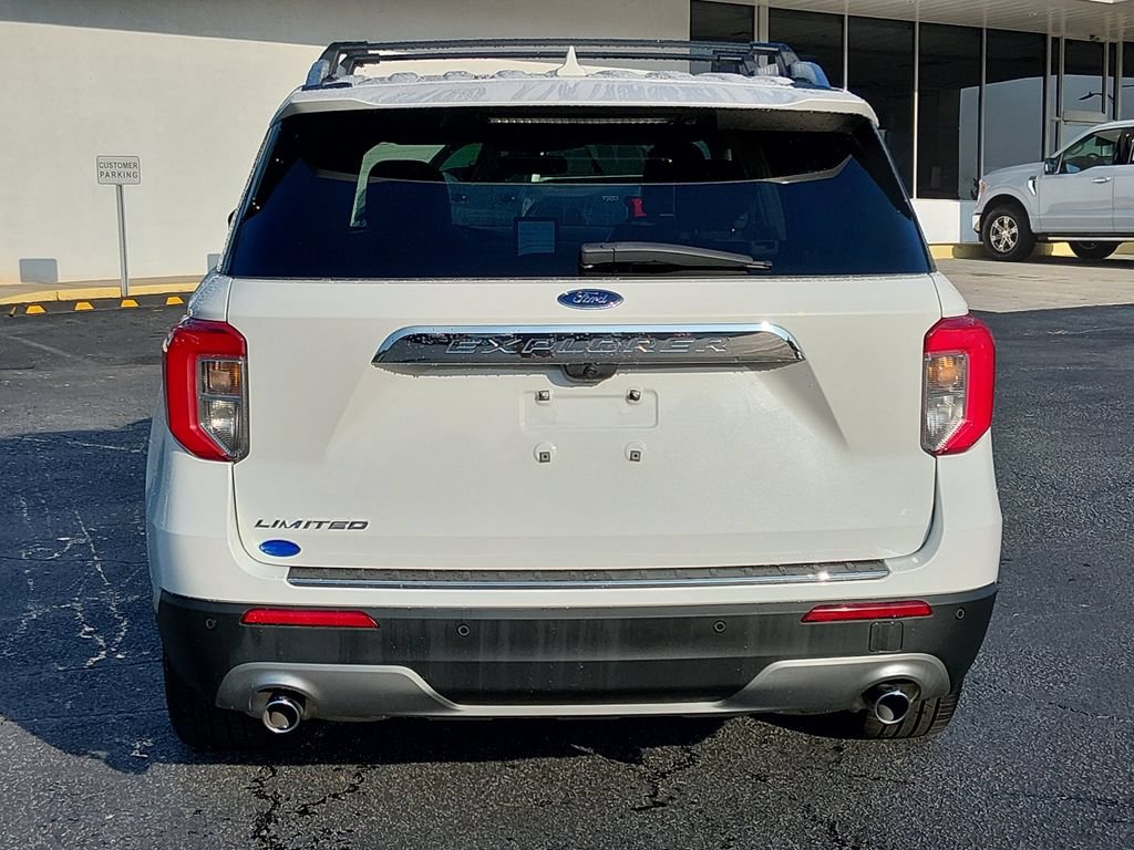 Certified 2023 Ford Explorer Limited w/ Limited Technology Package RWD image 5