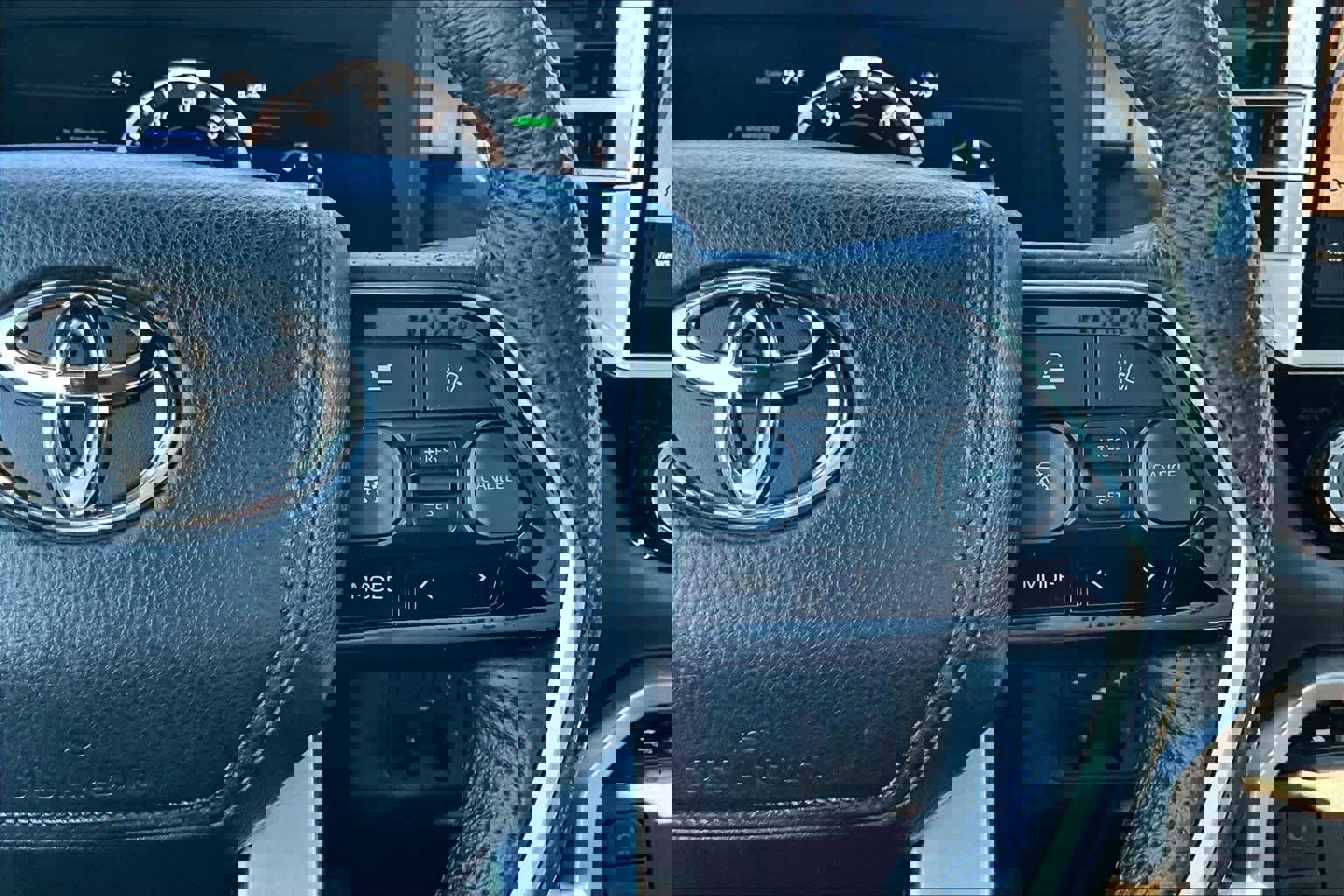 Used 2023 Toyota Tundra Platinum image 24