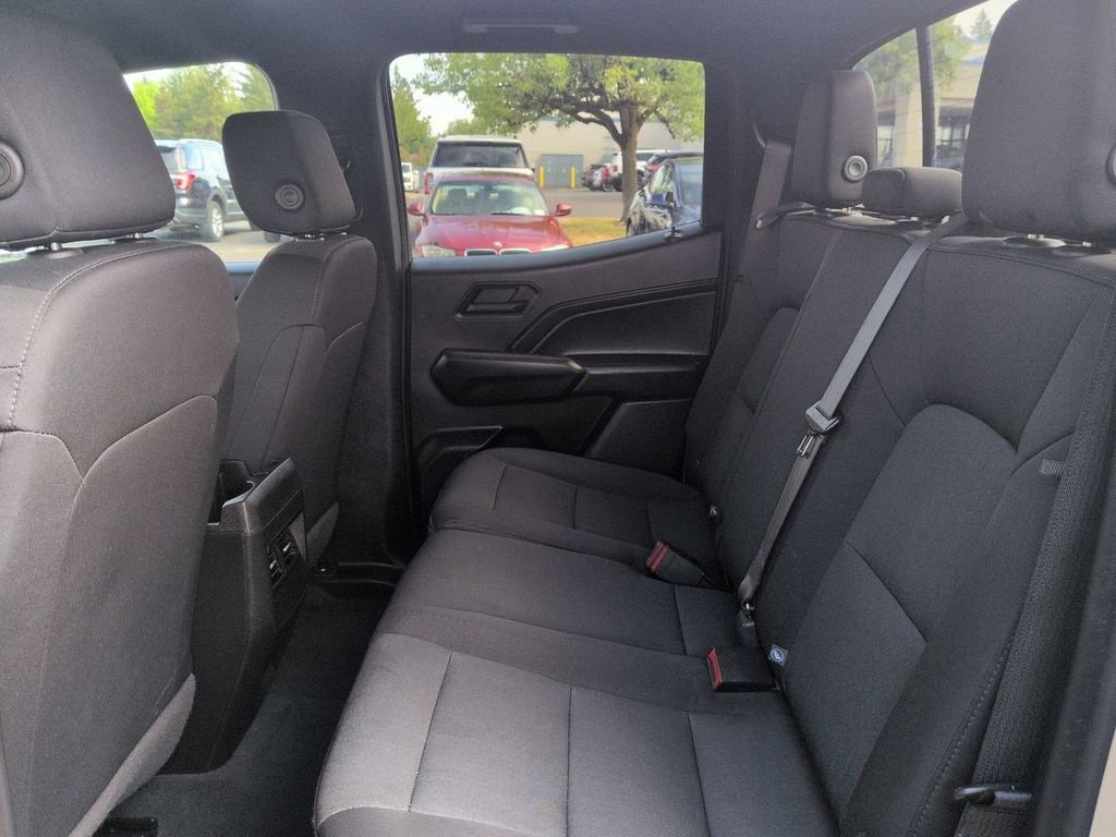 Used 2023 Chevrolet Colorado Trail Boss w/ Technology Package AWD/4WD image 24