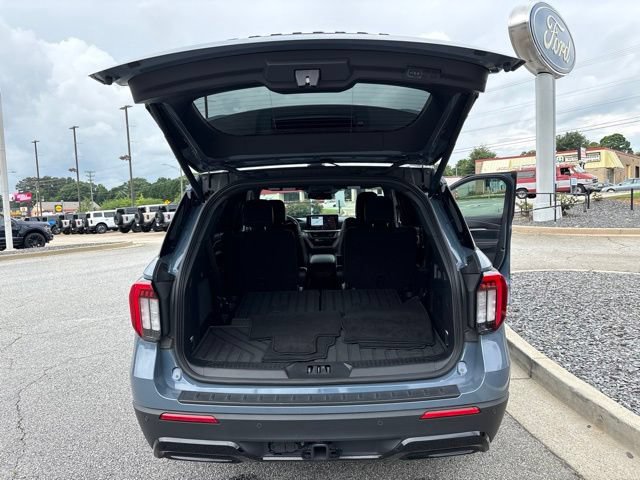 Certified 2025 Ford Explorer ST-Line w/ Premium Package RWD image 30