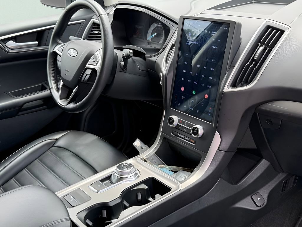 Certified 2024 Ford Edge SEL AWD/4WD image 23