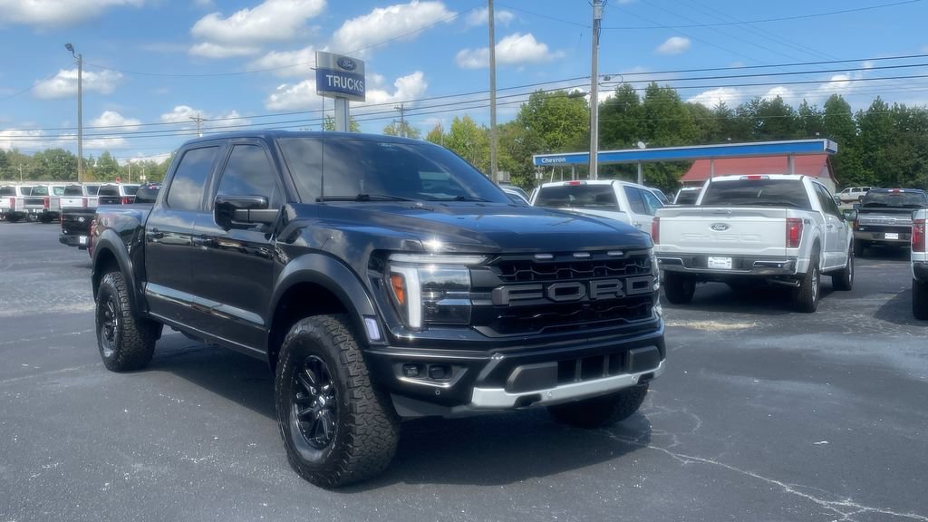 Certified 2025 Ford F150 Raptor AWD/4WD image 3