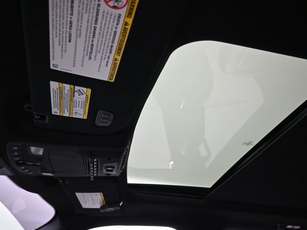 Certified 2021 Ford F350 Platinum image 17