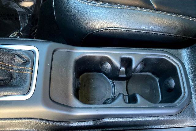 Used 2022 Jeep Gladiator Overland image 19