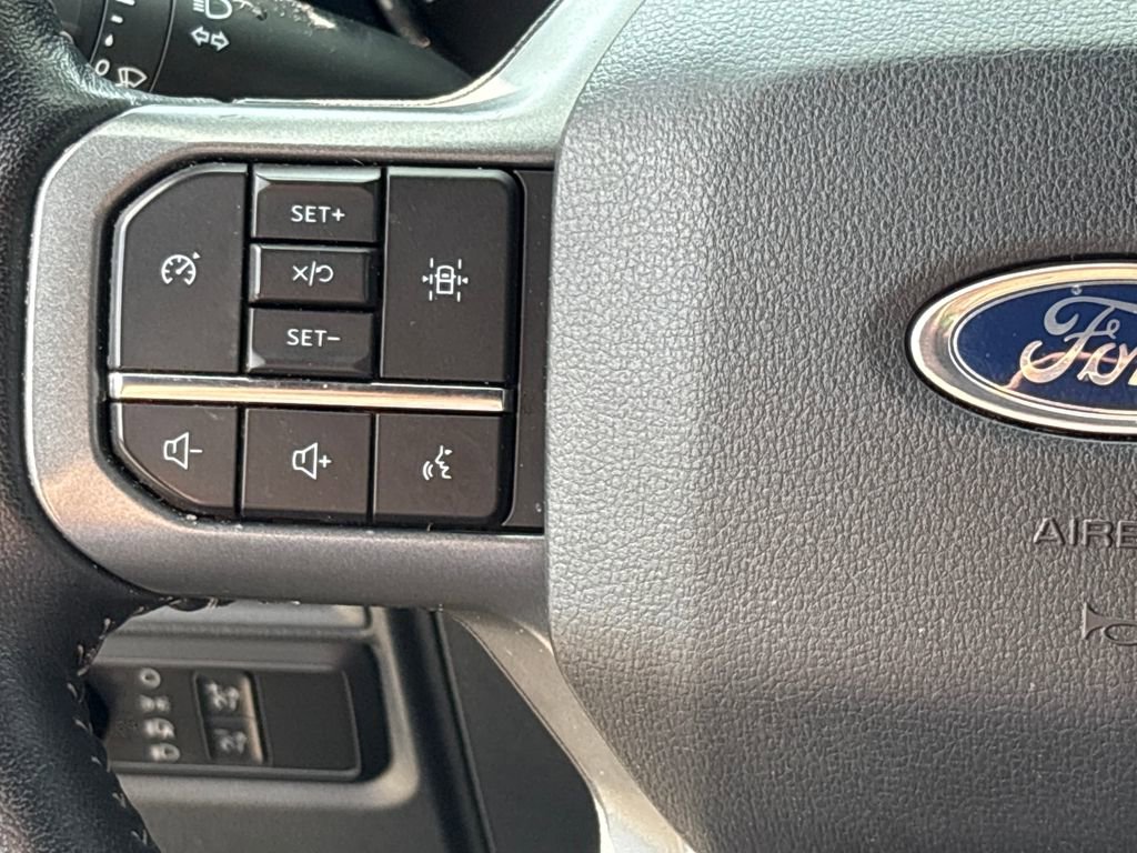 Certified 2022 Ford F150 XLT w/ Equipment Group 302A High image 18