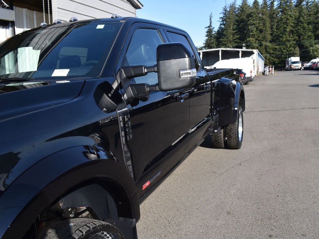 Certified 2025 Ford F450 Platinum w/ FX4 Off-Road Package image 2