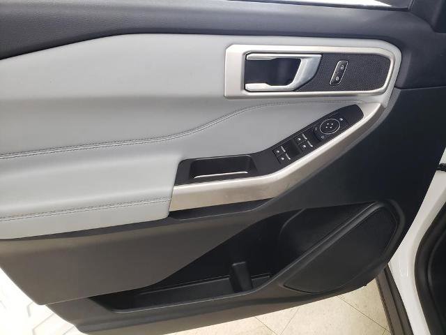 Certified 2024 Ford Explorer XLT w/ Equipment Group 202A AWD/4WD image 13