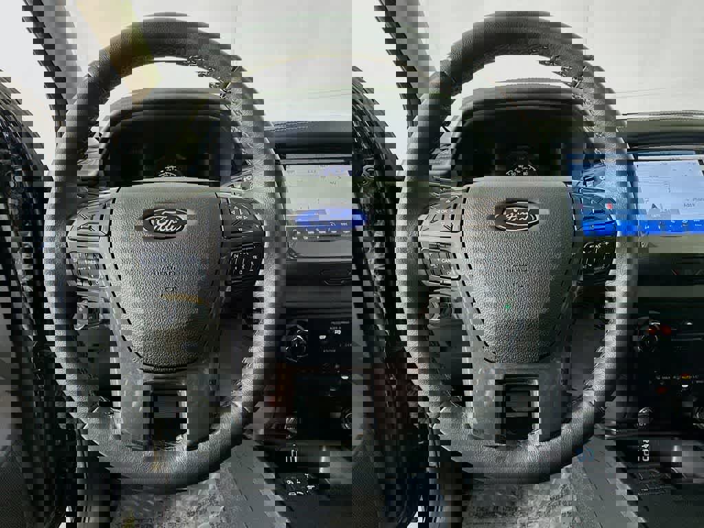 Certified 2020 Ford Ranger Lariat w/ Equipment Group 501A Mid image 18