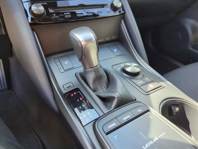Used 2024 Lexus IS 350 F Sport RWD image 10