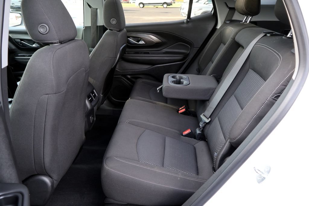 Used 2023 GMC Terrain SLE w/ Driver Convenience Package FWD image 28