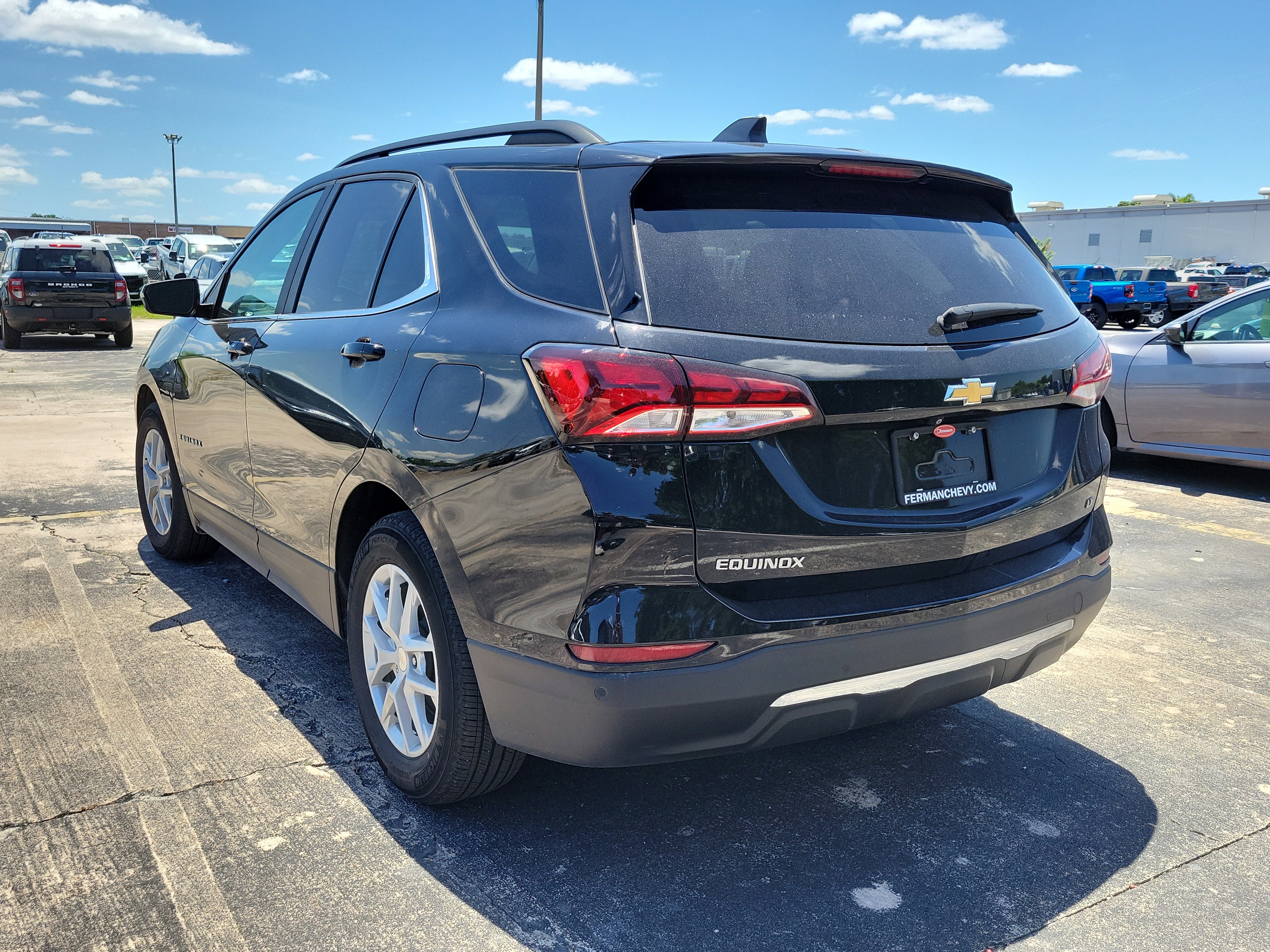 Used 2022 Chevrolet Equinox LT FWD image 4
