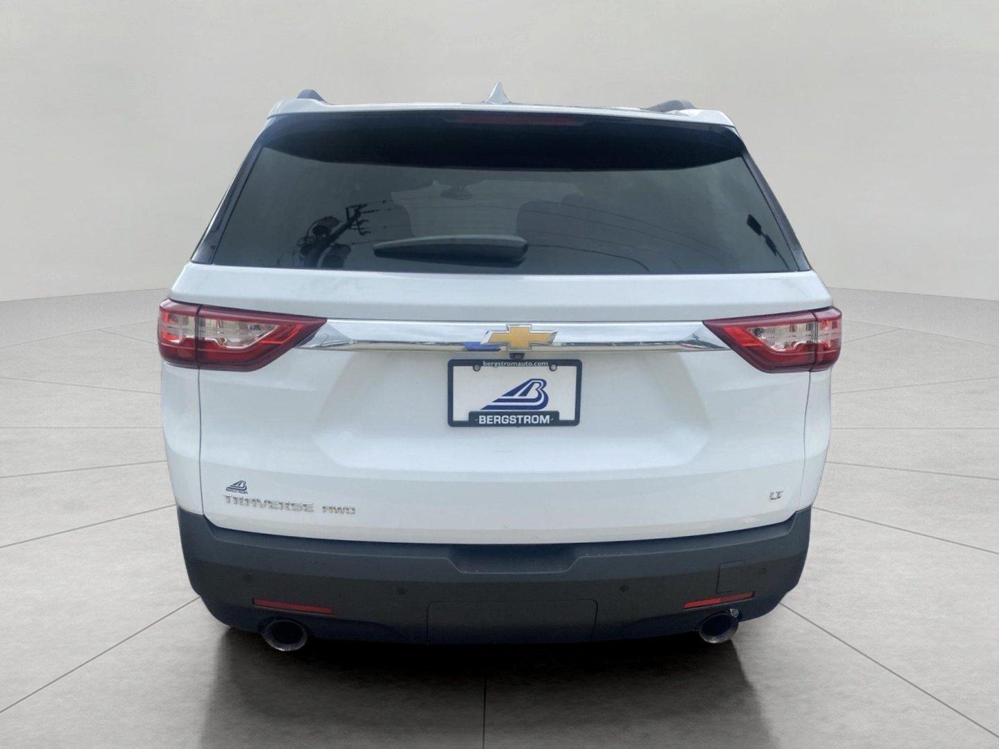 Used 2020 Chevrolet Traverse LT w/ LPO, Floor Liner Package AWD/4WD image 12