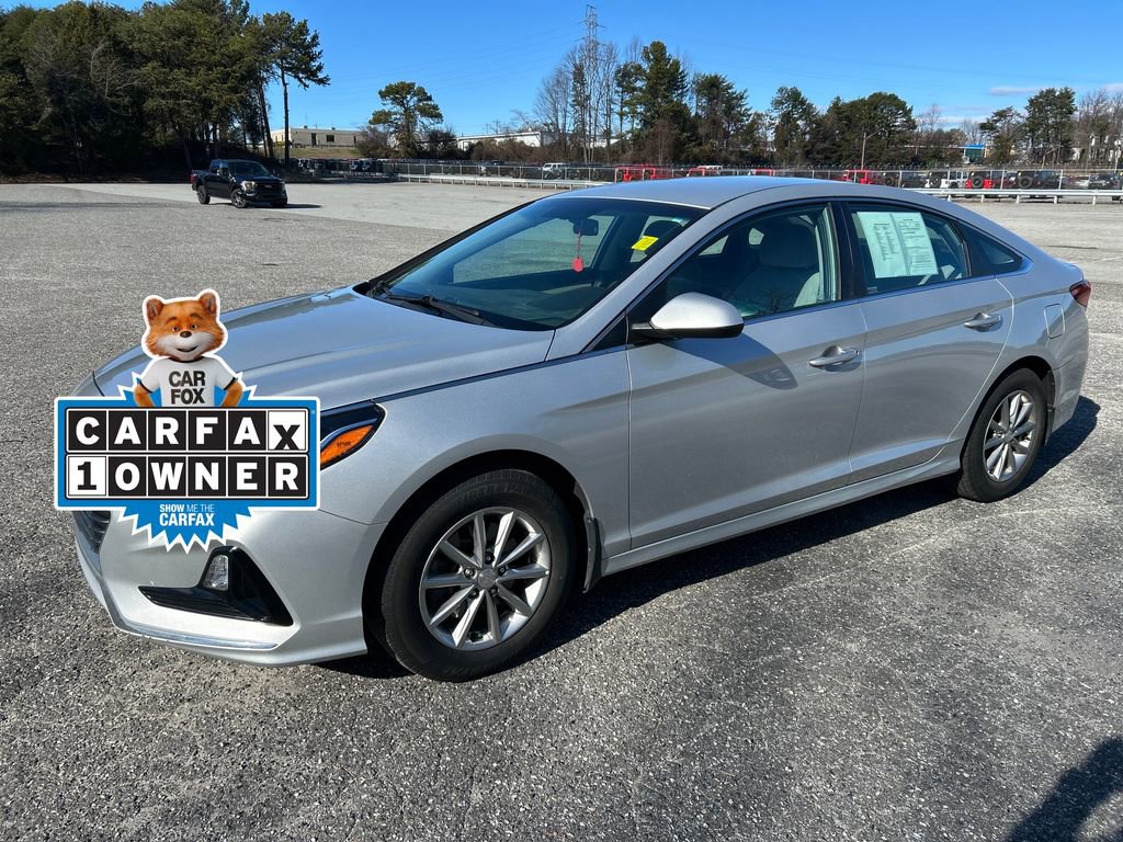 Used 2018 Hyundai Sonata SE image 1