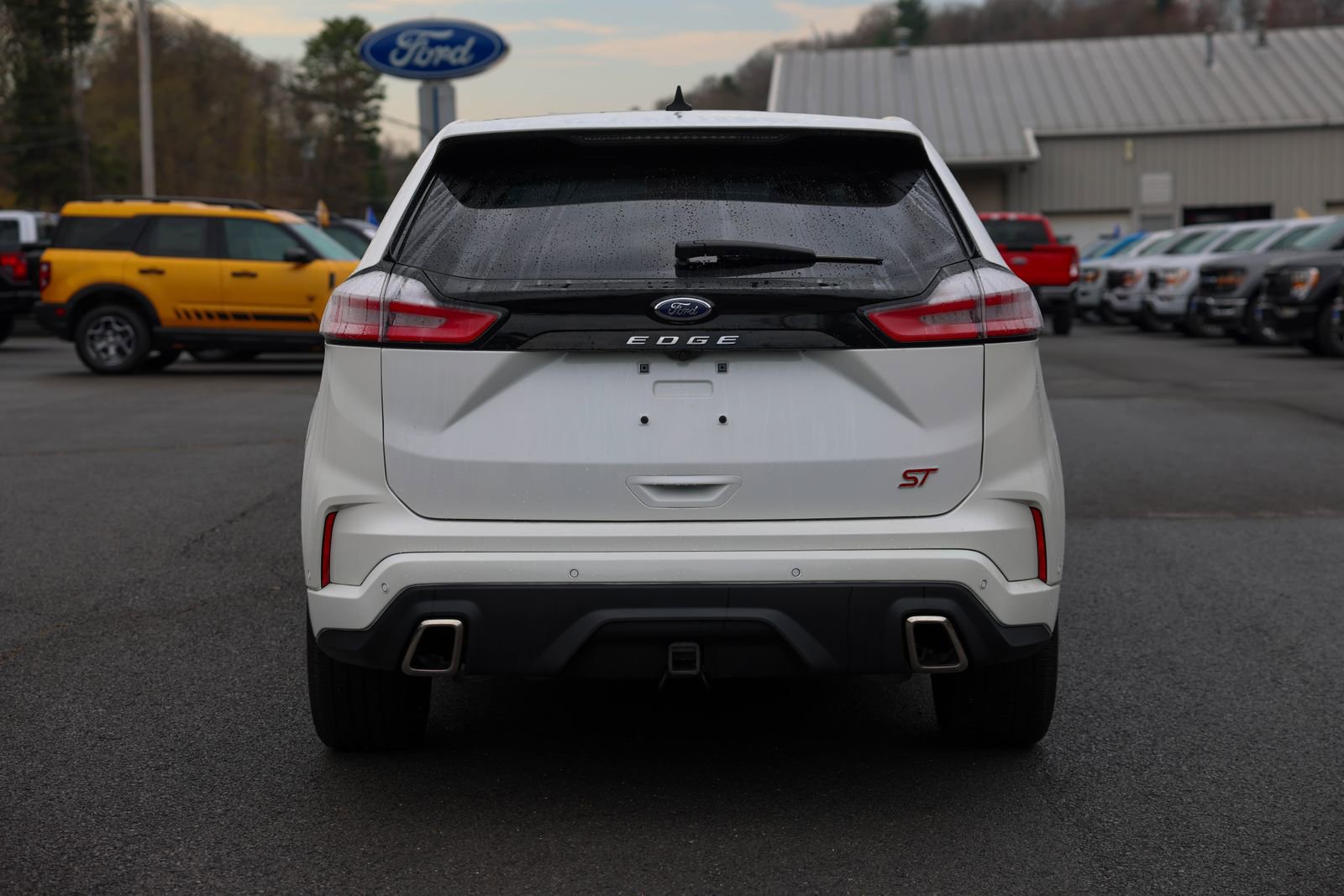 Certified 2022 Ford Edge ST w/ Equipment Group 401A AWD/4WD image 6