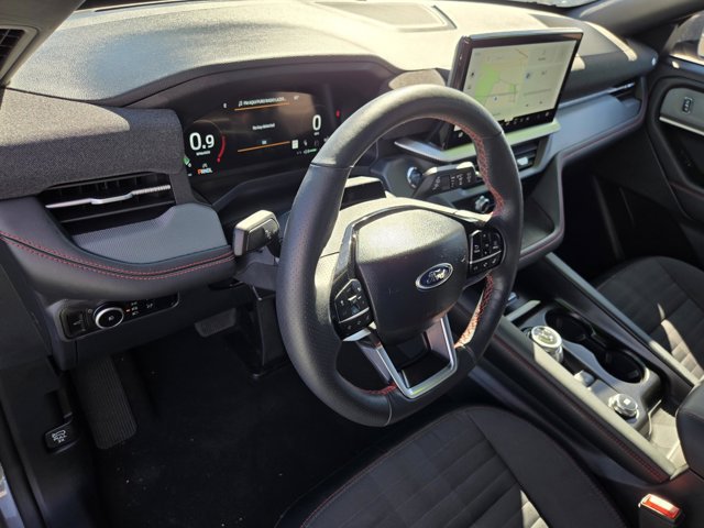 Certified 2025 Ford Explorer ST-Line w/ Premium Package AWD/4WD image 19