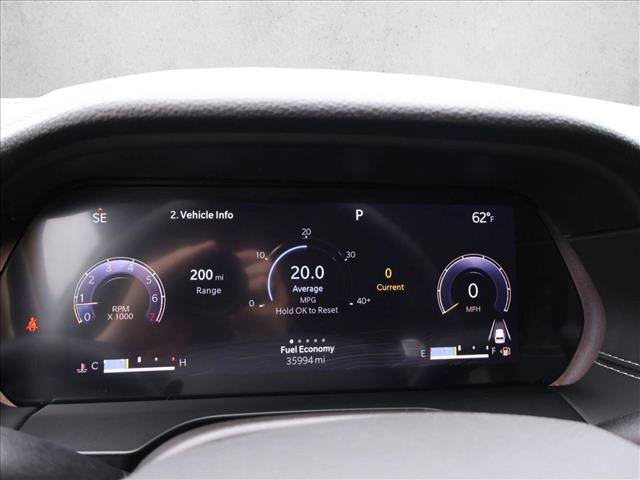 Used 2023 Jeep Grand Cherokee Limited AWD/4WD image 15