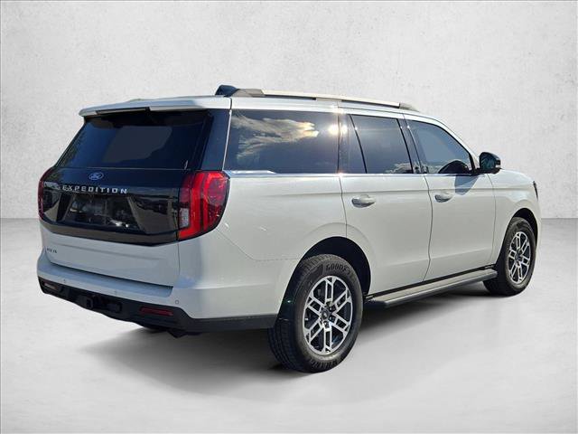 Certified 2026 Ford Expedition Active RWD image 5