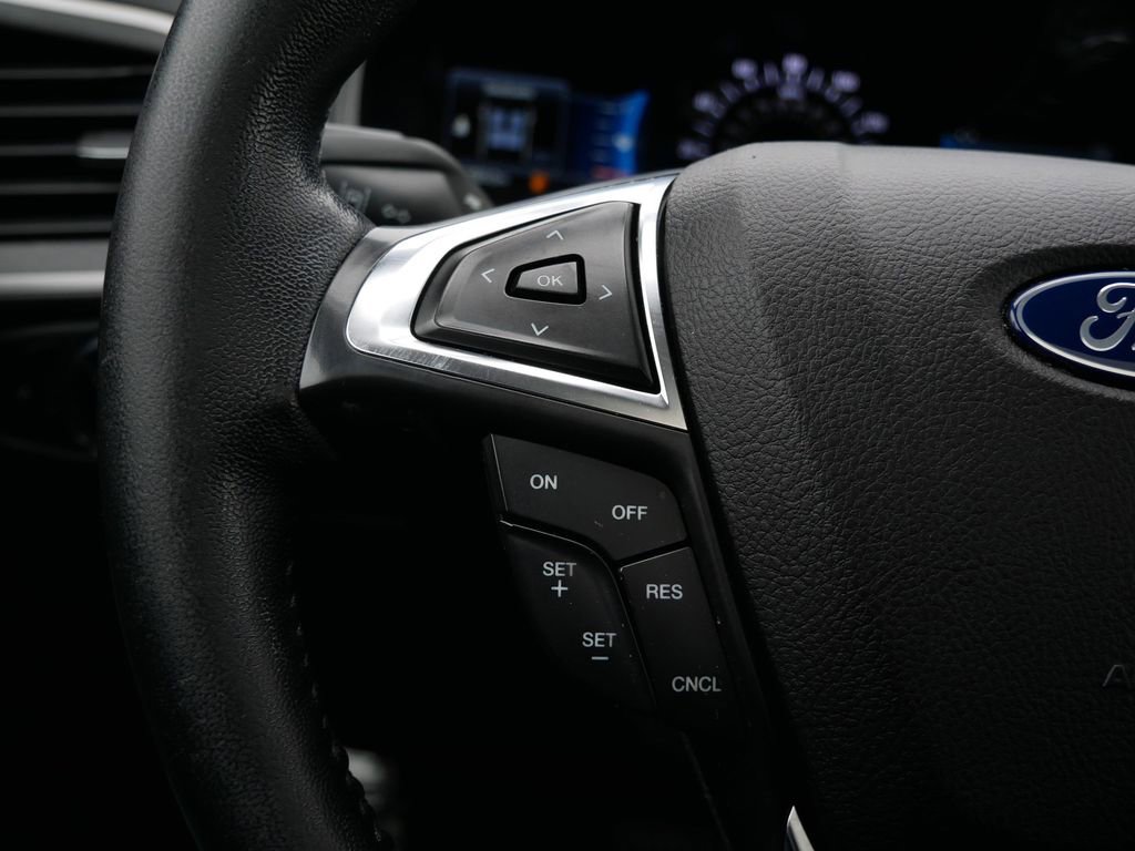 Certified 2023 Ford Edge SEL image 18