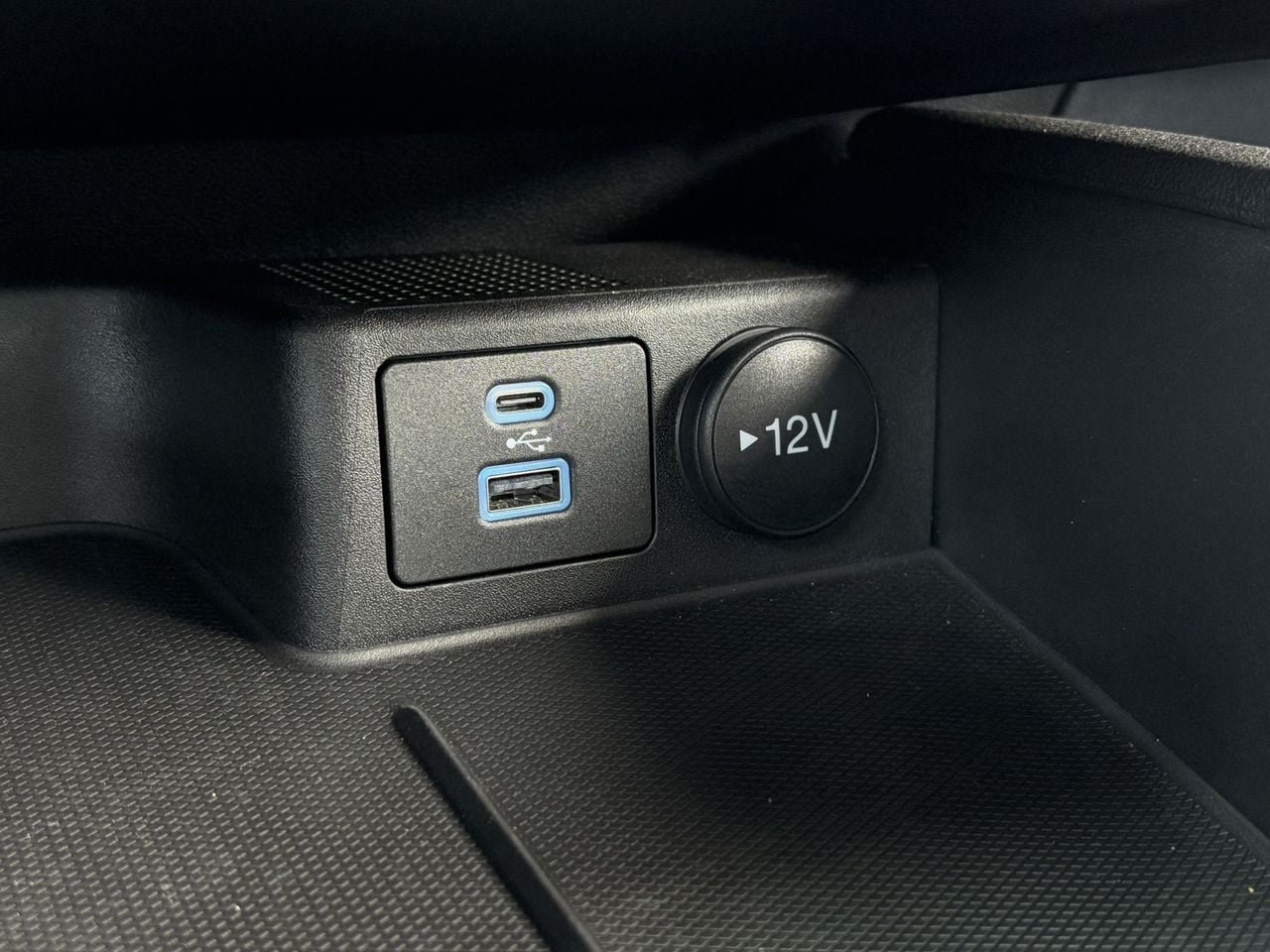 Certified 2023 Ford Escape Active FWD image 22