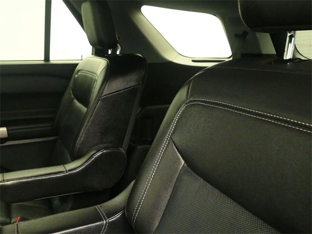 Certified 2023 Ford Explorer Limited w/ Equipment Group 301A image 11