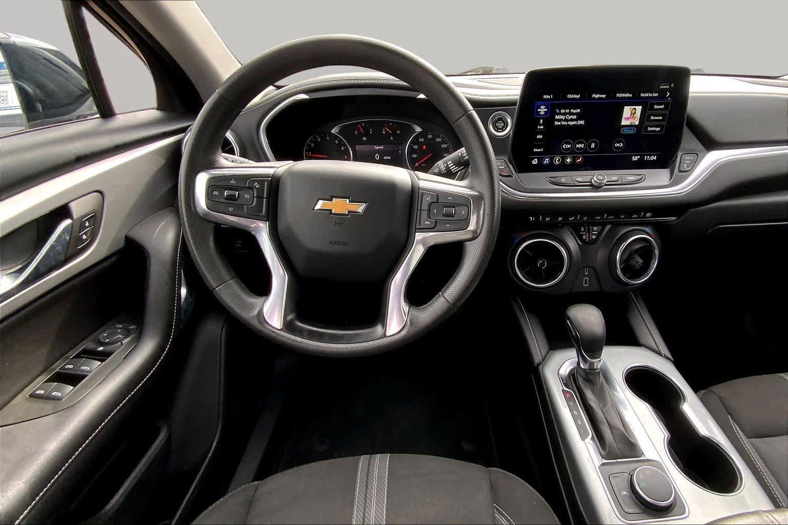 Used 2023 Chevrolet Blazer LT w/ Midnight/Sport Edition FWD image 6