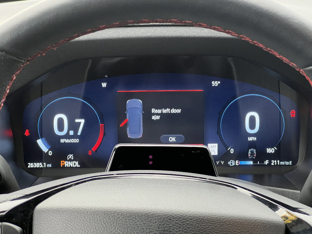 Certified 2025 Ford Explorer ST-Line image 25