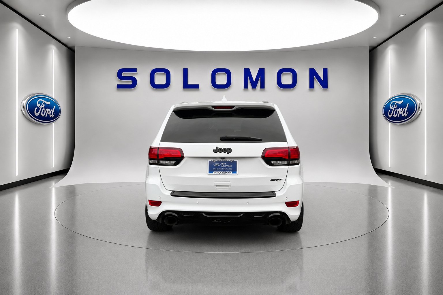 Used 2018 Jeep Grand Cherokee SRT AWD/4WD image 6