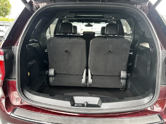 Certified 2018 Ford Explorer Sport w/ Ford Safe & Smart Package AWD/4WD image 44