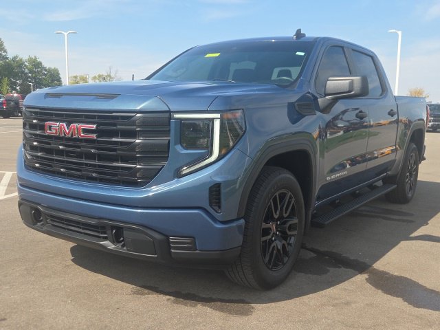 Used 2024 GMC Sierra 1500 Pro w/ Graphite Edition AWD/4WD image 2