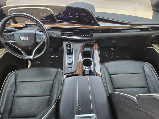 Used 2021 Cadillac Escalade Premium Luxury RWD image 25