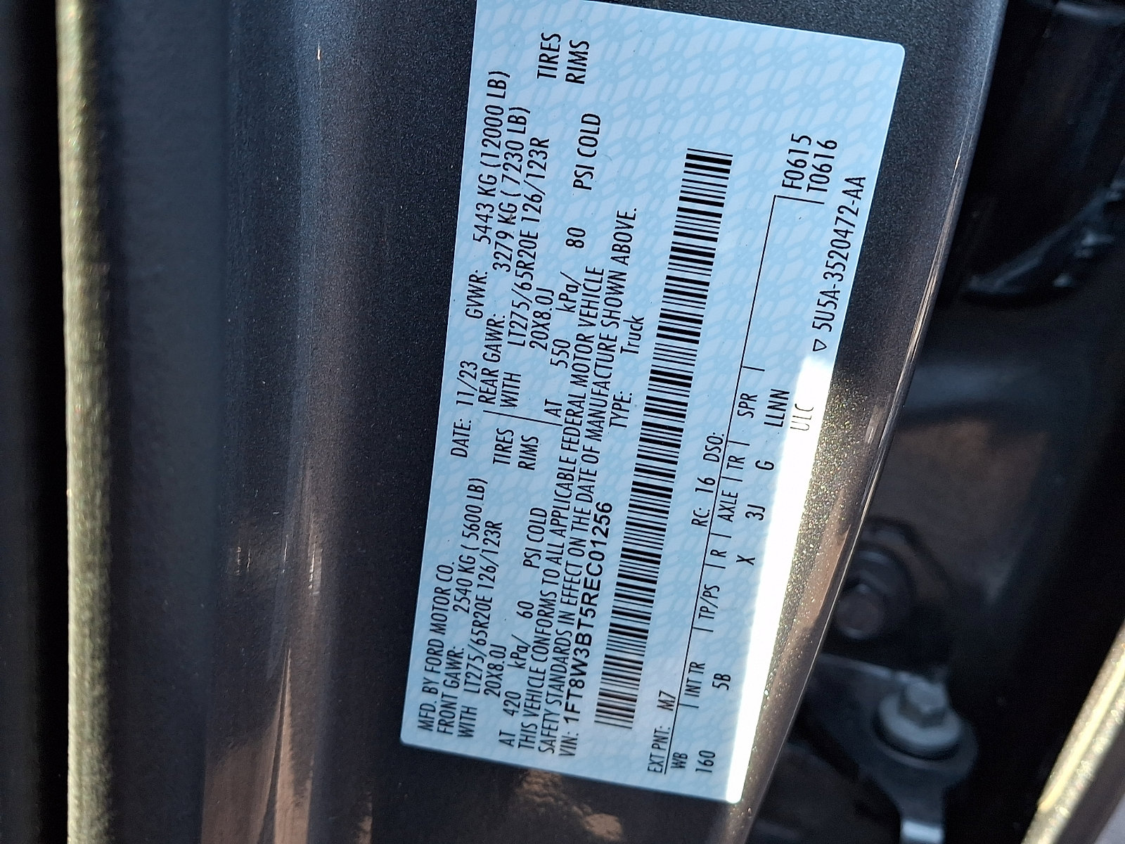 Certified 2024 Ford F350 Lariat w/ Chrome Package image 27