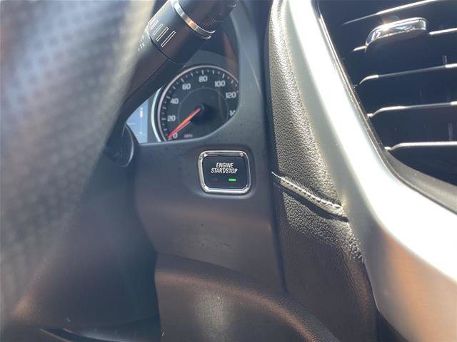 Used 2023 GMC Acadia SLE w/ Driver Convenience Package FWD image 25
