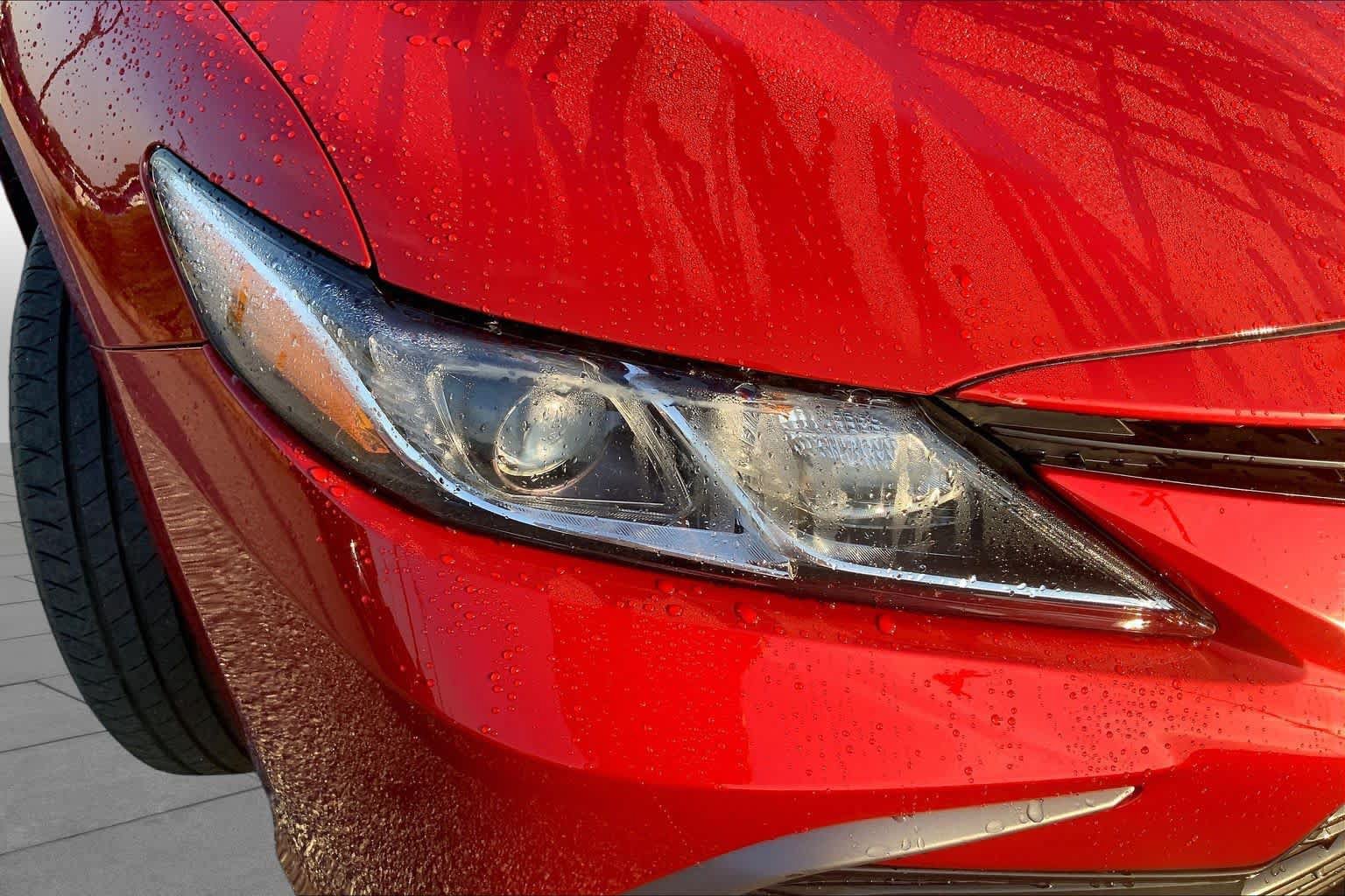 Used 2024 Toyota Camry LE FWD image 25
