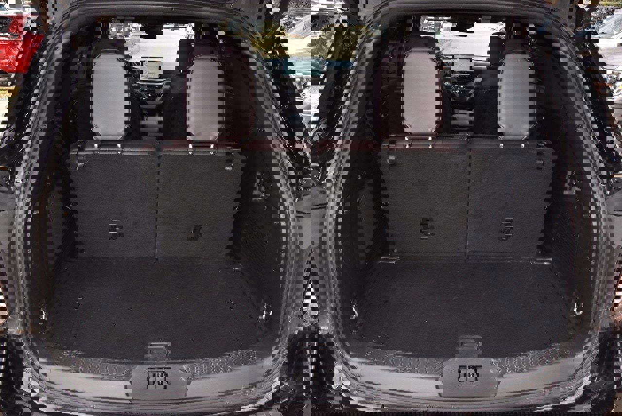 Certified 2025 Ford Explorer Platinum w/ LUX Leather Package image 38