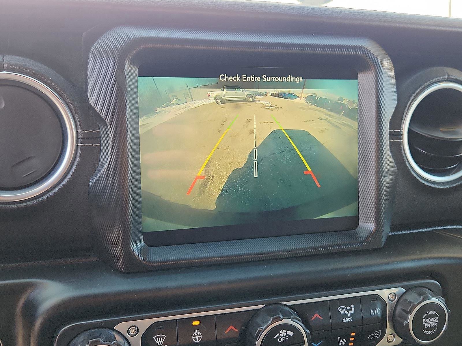 Used 2018 Jeep Wrangler Unlimited Sahara image 19