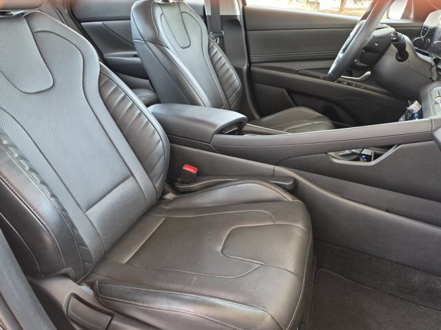 Used 2023 Hyundai Elantra Limited FWD image 36