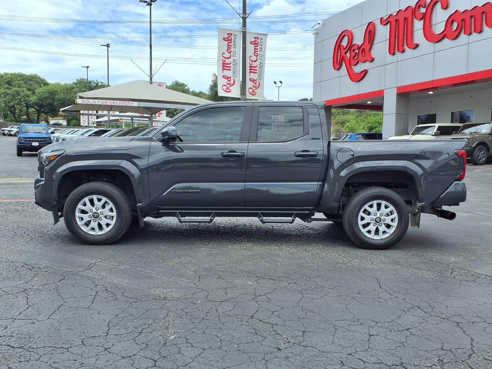 Used 2024 Toyota Tacoma SR5 RWD image 8
