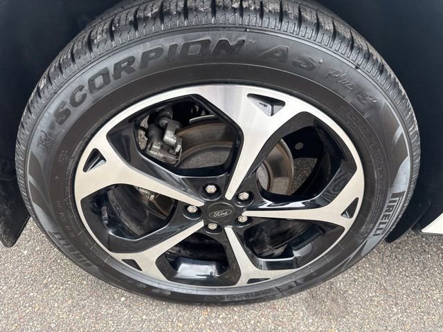 Certified 2023 Ford Escape ST-Line Elite w/ Premium Technology Package AWD/4WD image 13
