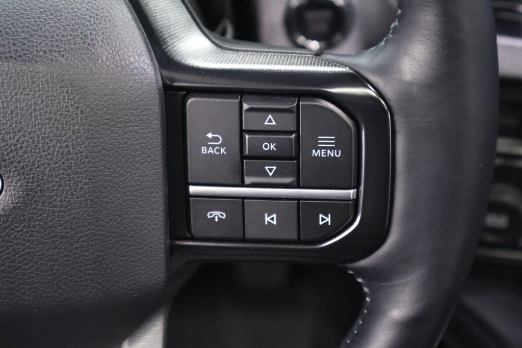 Certified 2025 Ford F450 Platinum w/ FX4 Off-Road Package image 29