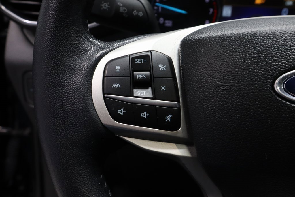 Certified 2023 Ford Explorer XLT w/ Equipment Group 202A image 28