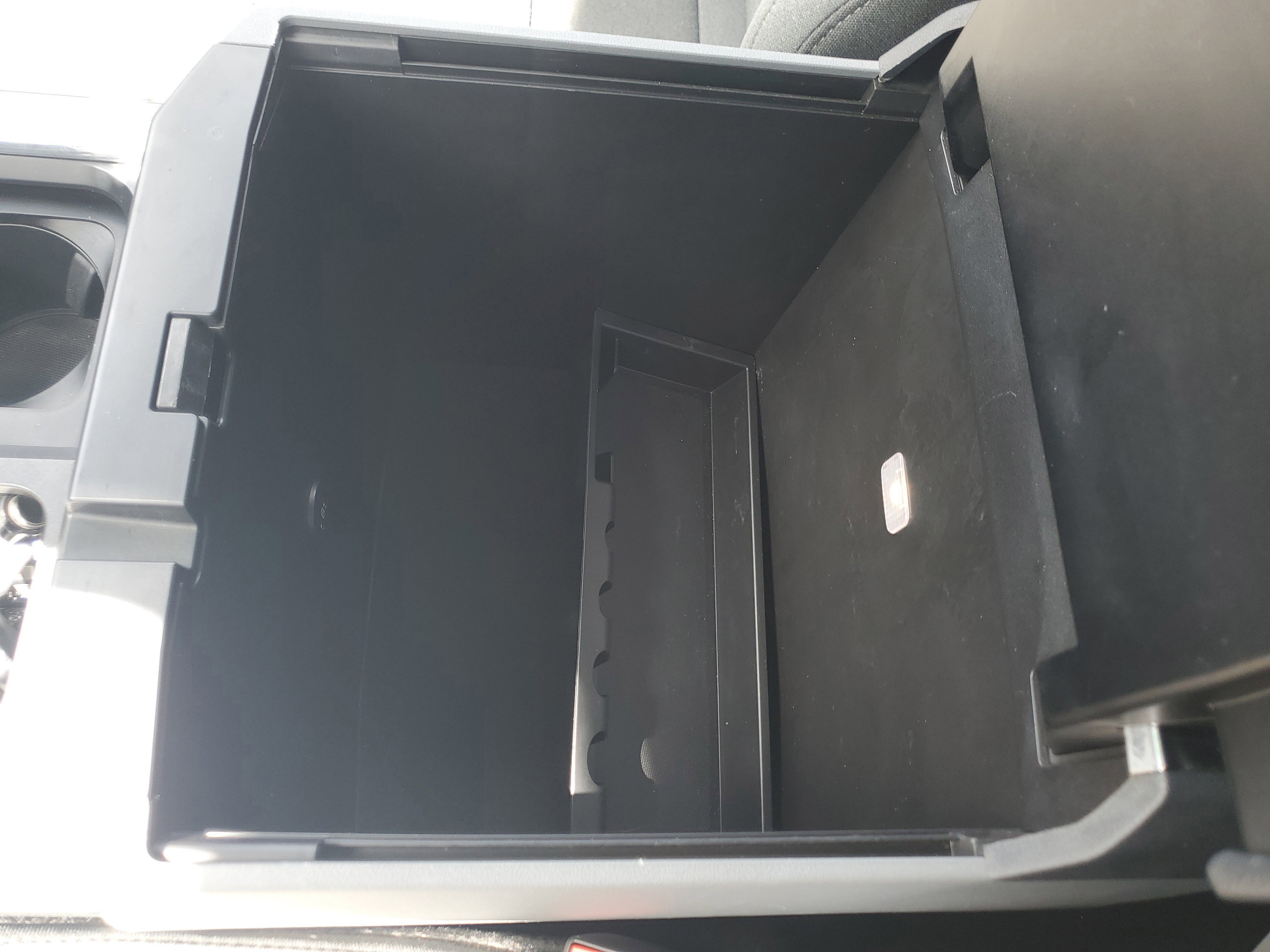 Certified 2024 Ford F250 XLT w/ XLT Premium Package image 28