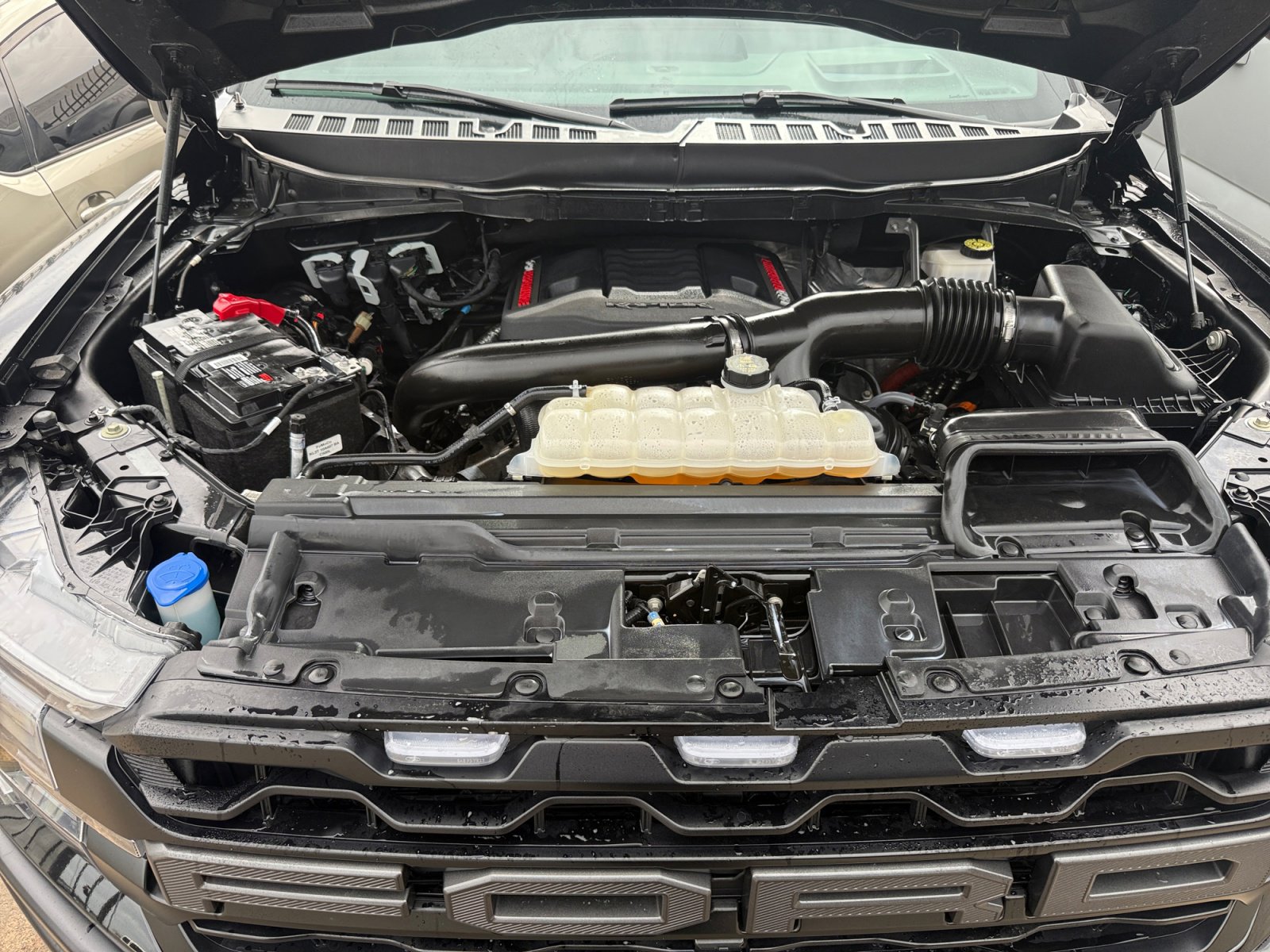 Certified 2024 Ford F150 Raptor image 31