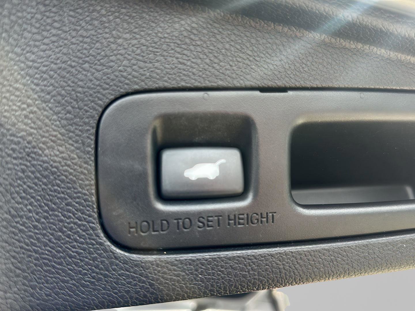 Used 2018 Honda CR-V EX-L image 25