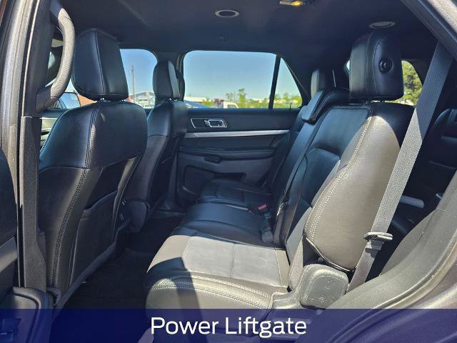 Certified 2018 Ford Explorer XLT w/ Equipment Group 202A AWD/4WD image 16