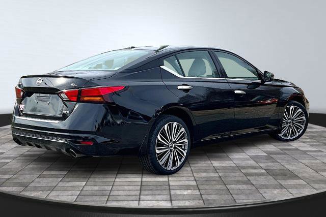 Used 2023 Nissan Altima 2.5 SL image 6