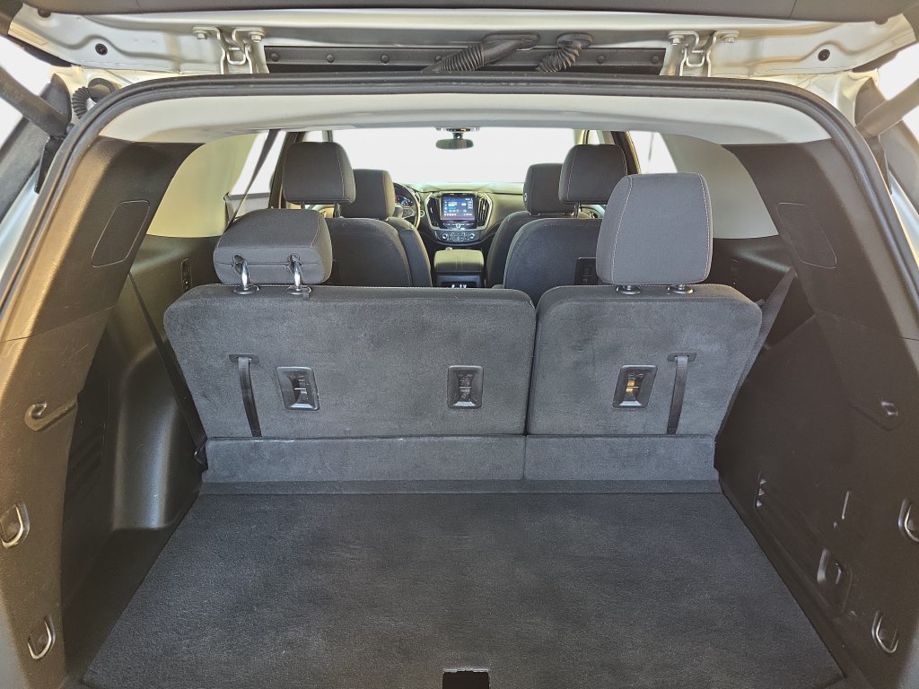 Used 2020 Chevrolet Traverse LT FWD image 10