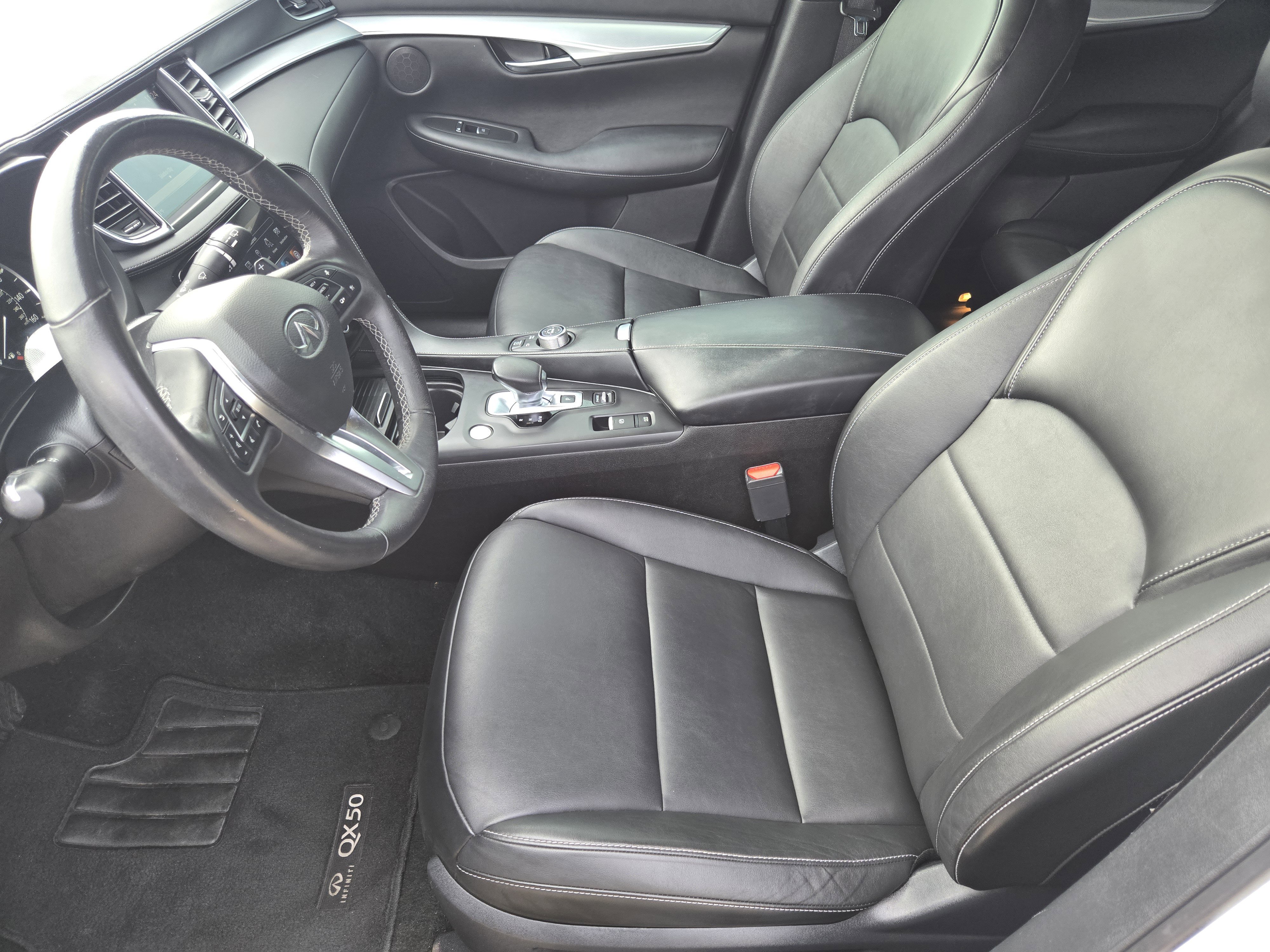 Used 2020 INFINITI QX50 Essential w/ Edition 30 Package image 9