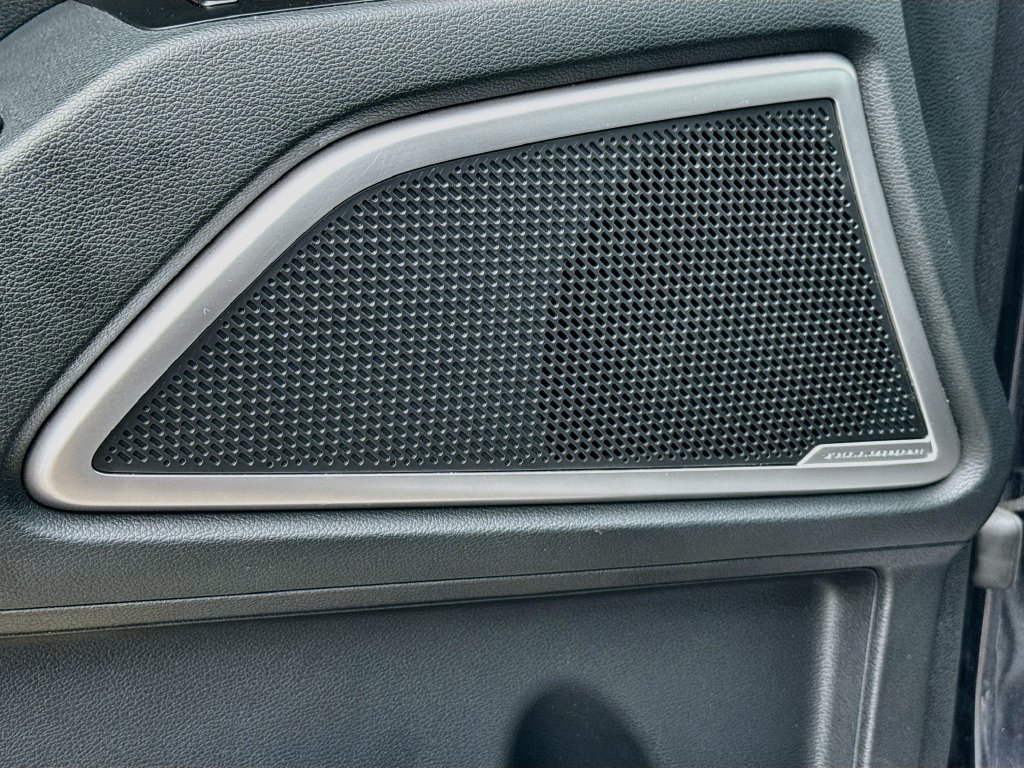 Used 2025 Kia Telluride LX FWD image 19