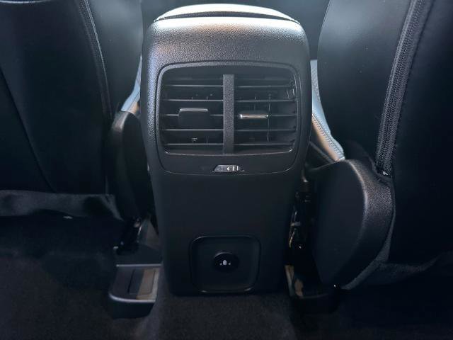 Certified 2025 Ford Escape SE image 14