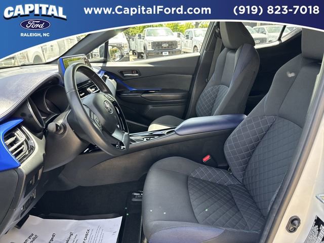 Used 2021 Toyota C-HR XLE image 22